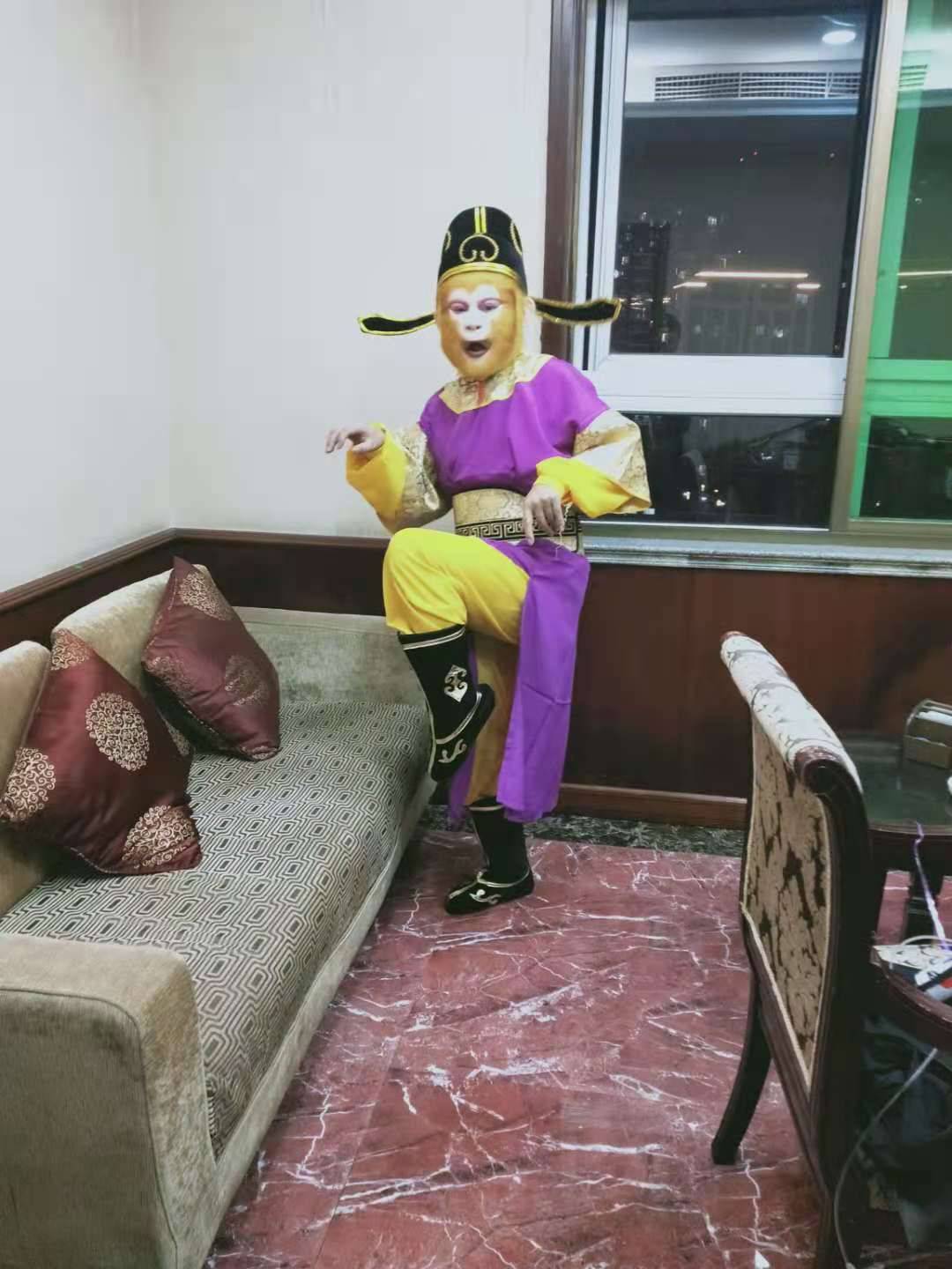 HOT-SALE HAT + HOT-SALE B PURPLE JACKET + YELLOW UNDERWEAR + SHOES